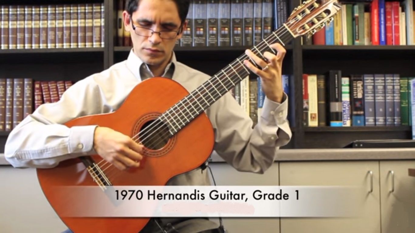 Hernandis Guitar